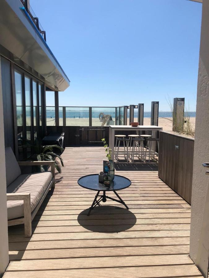 Beachrooms Pier 7 블리싱겐 외부 사진