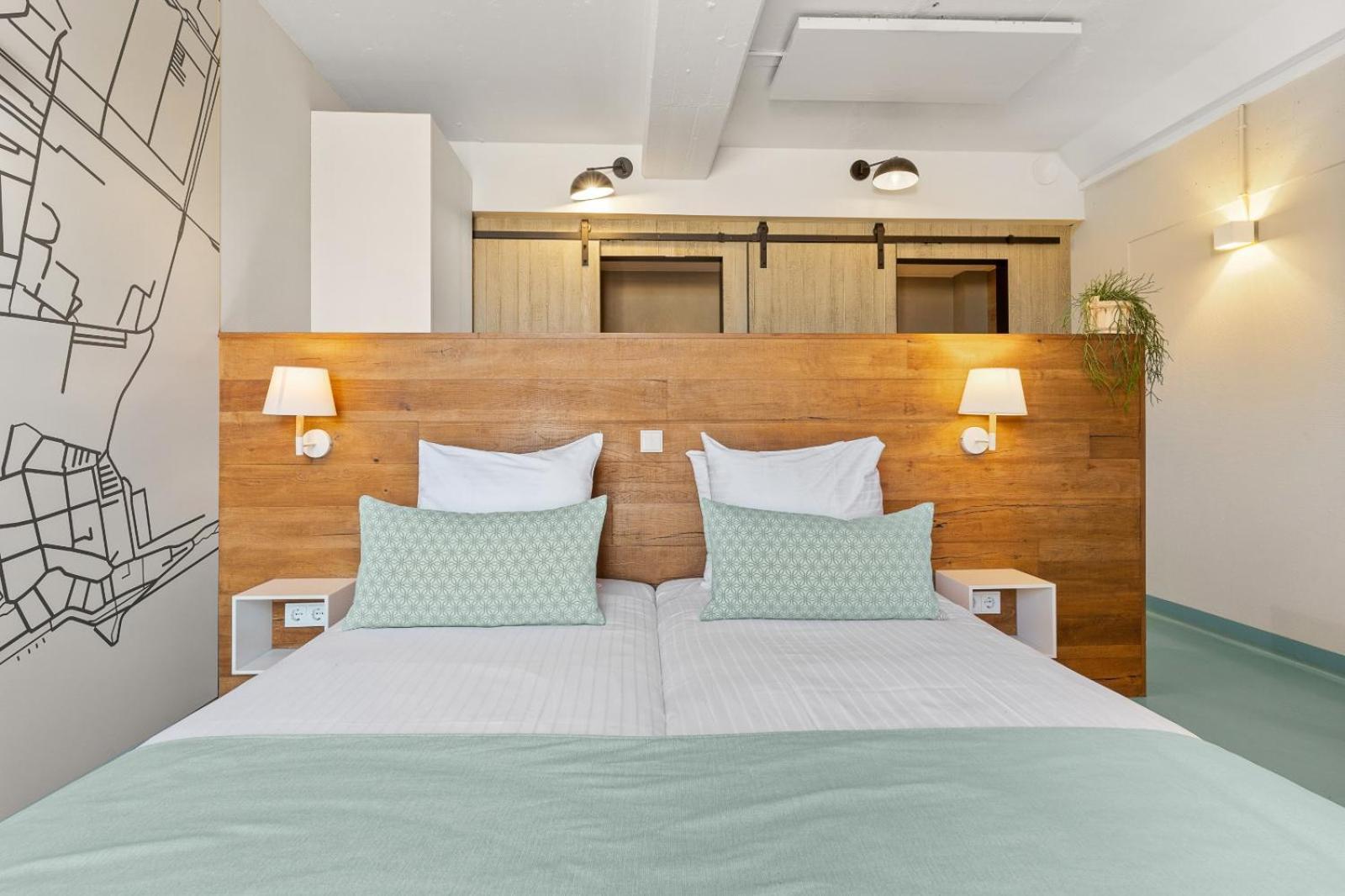 Beachrooms Pier 7 블리싱겐 객실 사진