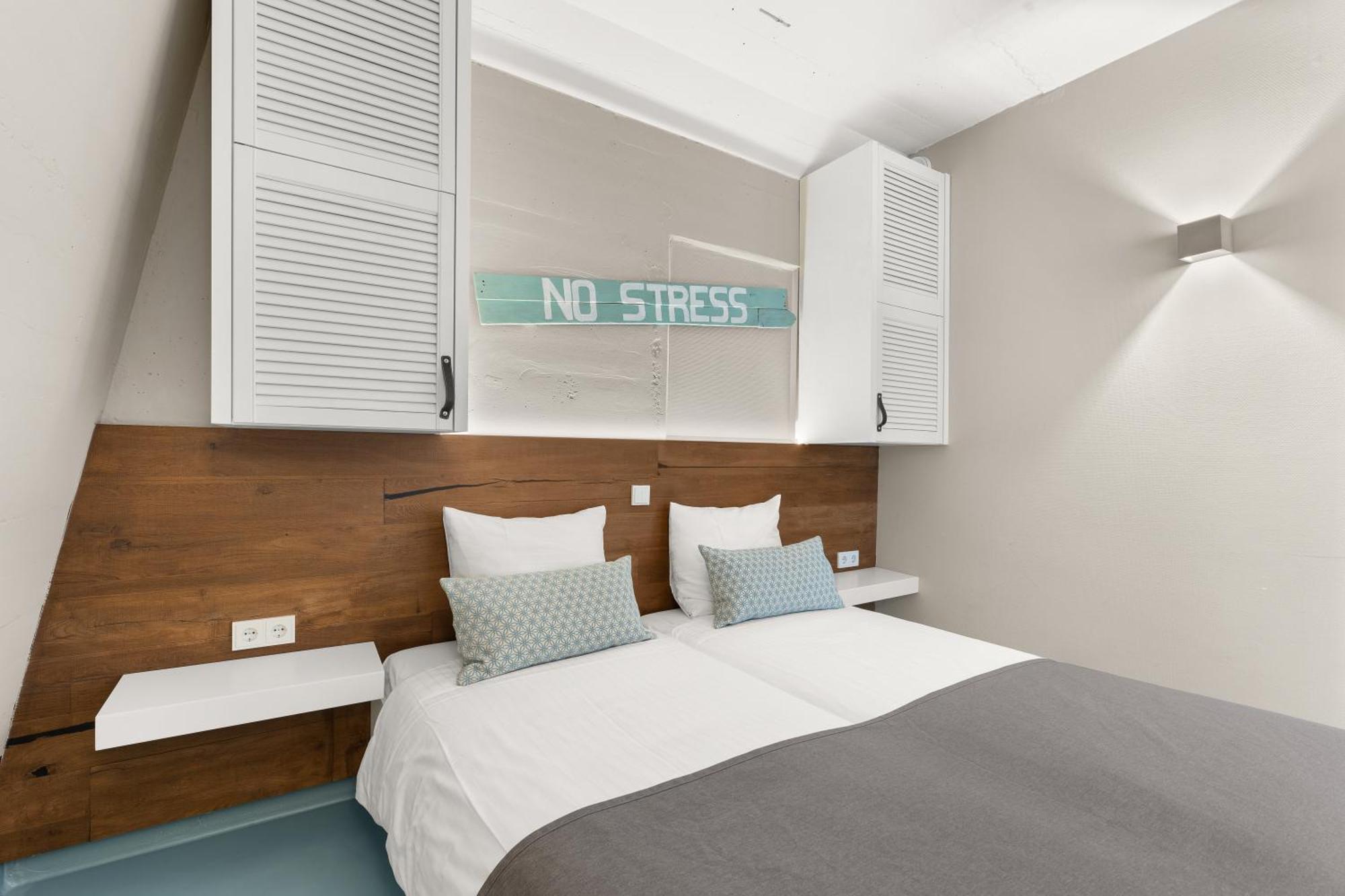 Beachrooms Pier 7 블리싱겐 객실 사진