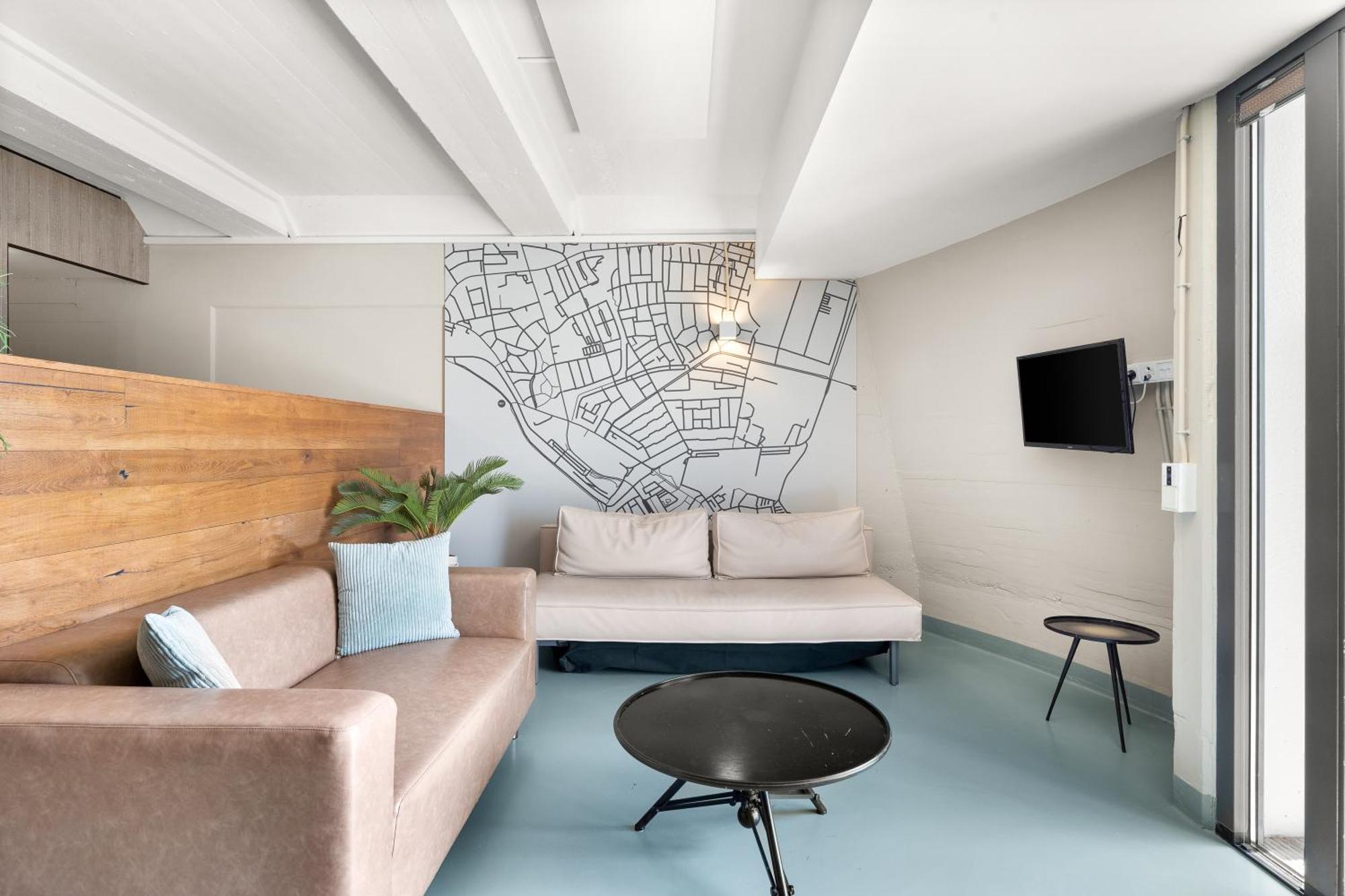 Beachrooms Pier 7 블리싱겐 객실 사진