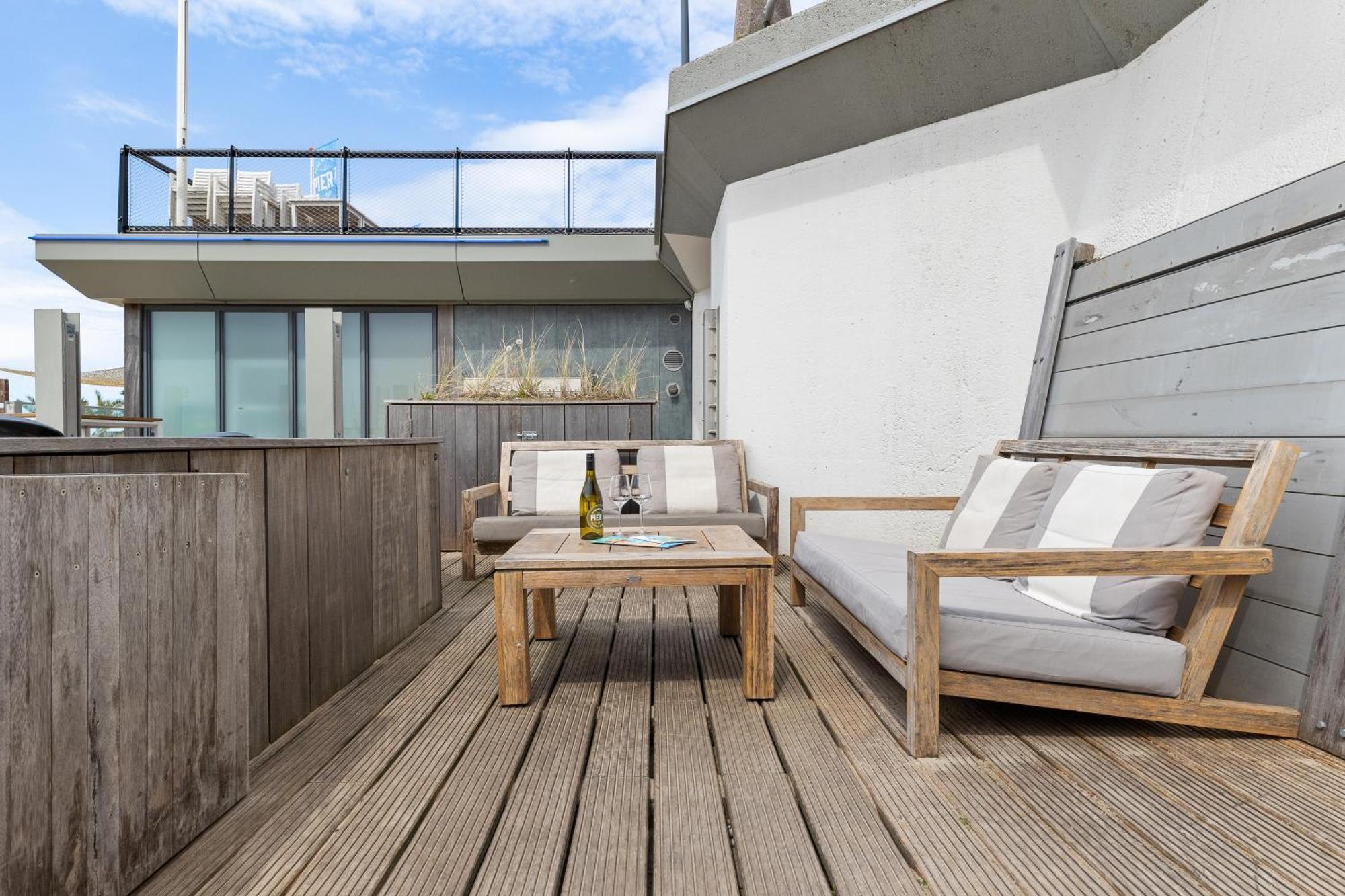Beachrooms Pier 7 블리싱겐 객실 사진